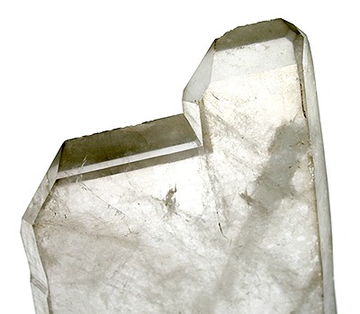 Cristal de cuarzo con una línea blanca interna recorriéndolo, Miyamoto, Kohu, Yamanashi, Japón